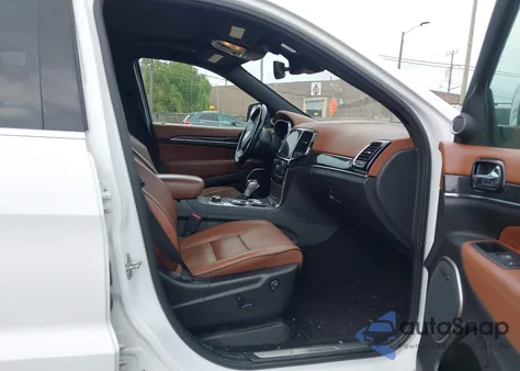 2020 Jeep Grand Cherokee Overland 4X4 z USA, uszkodzony, nr VIN 1C4RJFCT8LC420220